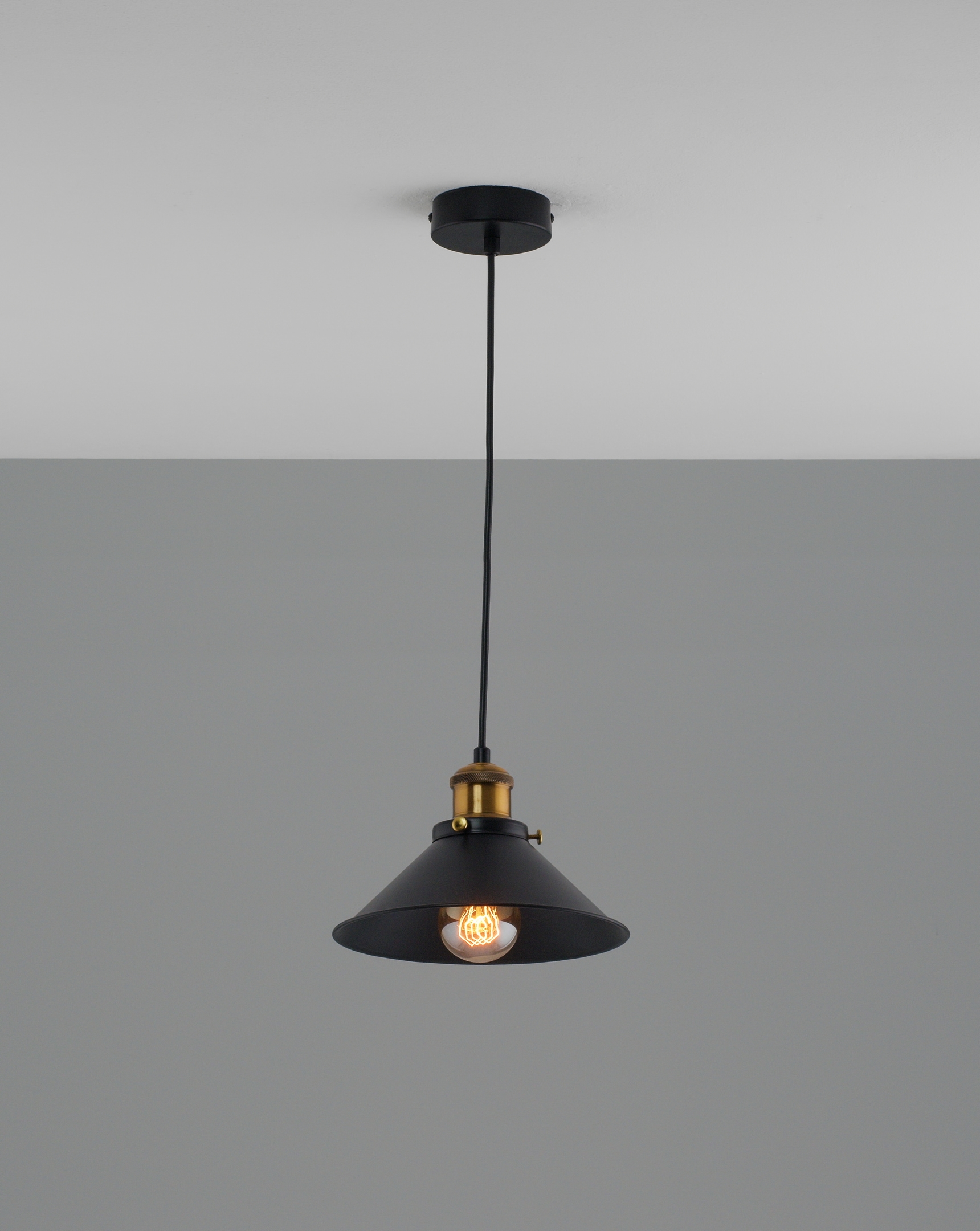 Светильник подвесной Moderli V11422-1P Night