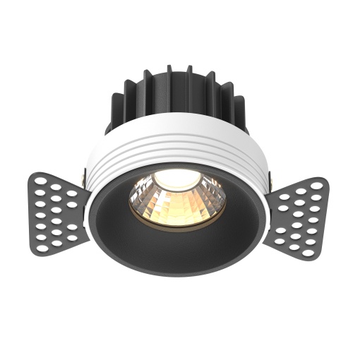 https://mais-upload.maytoni.de/Photo/0e1b4848-1b3d-4359-9f43-a12b20531a92/007standard/RENDER_DL058-12W3K-TRS-B_on_w_standard.jpeg