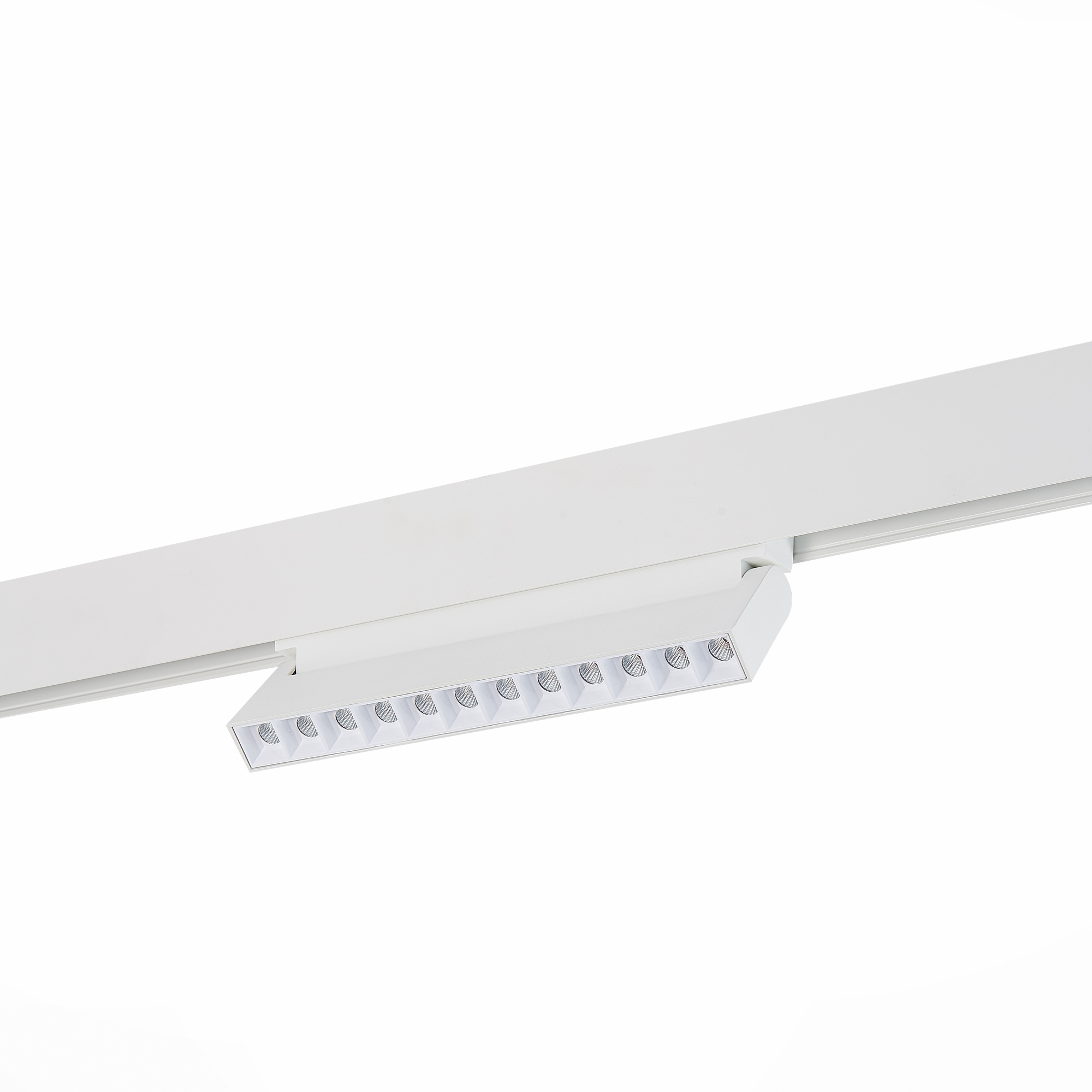ST364.546.12 Магнитный трековый светильник белый LED 1*12W 4000K 1 009Lm Ra>80 36° IP20 L219xW22xH10 СКАЙЛАЙН 48V