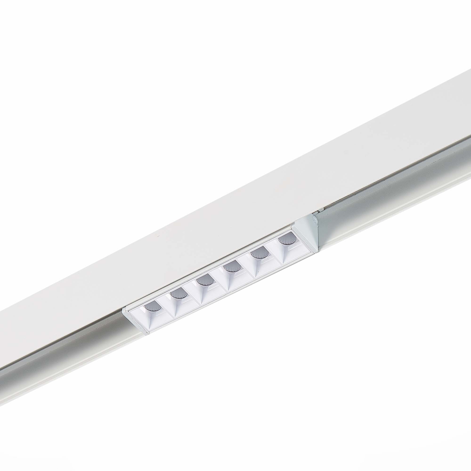 ST361.546.06 Магнитный трековый светильник Белый LED 1*6W 4000K 532Lm Ra>80 36° IP20 L115xW22xH44 48 СКАЙЛАЙН 48V