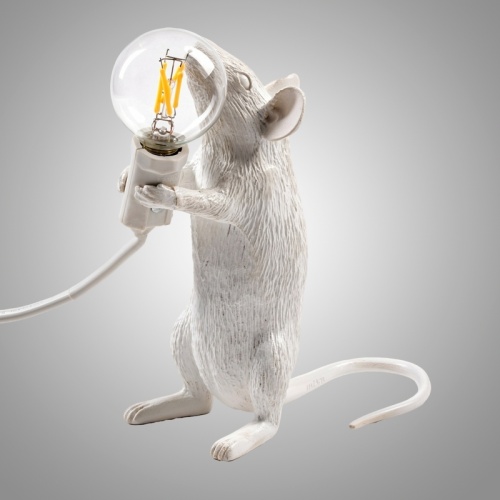 https://imperiumloft.ru/image/catalog/imperiumloft/168482-22/glmousestandingright239k.jpg