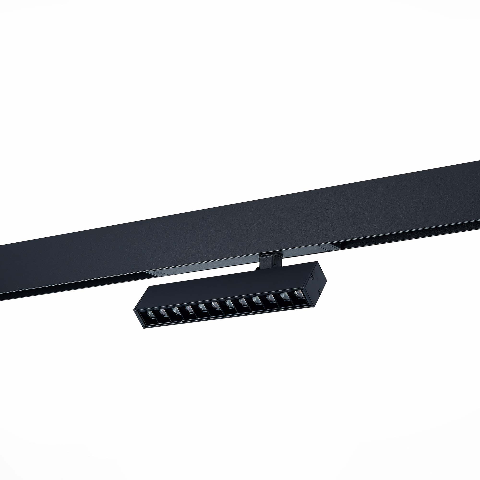 ST656.496.09 Св-к трек. SMART Черный LED 1*9W 2700K-6000K 700Lm Ra>90 24 IP20 L220xW25xH105 220V СКАЙЛАЙН 220V
