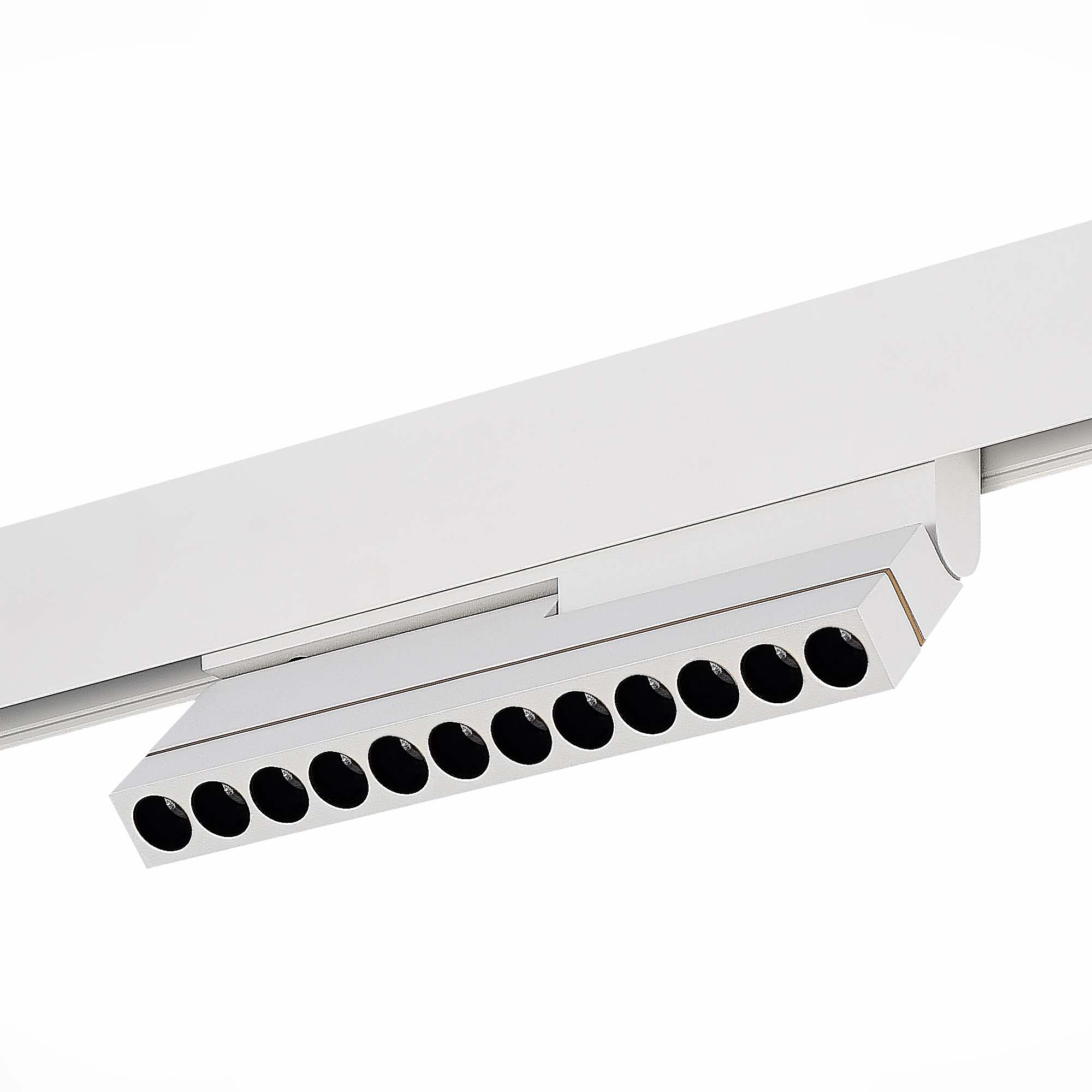 ST805.546.12 Магнитный трековый светильник Белый LED 1*12W 4000K 500Lm Ra>90 36° IP20 L220xW22xH117 СКАЙЛАЙН 48V