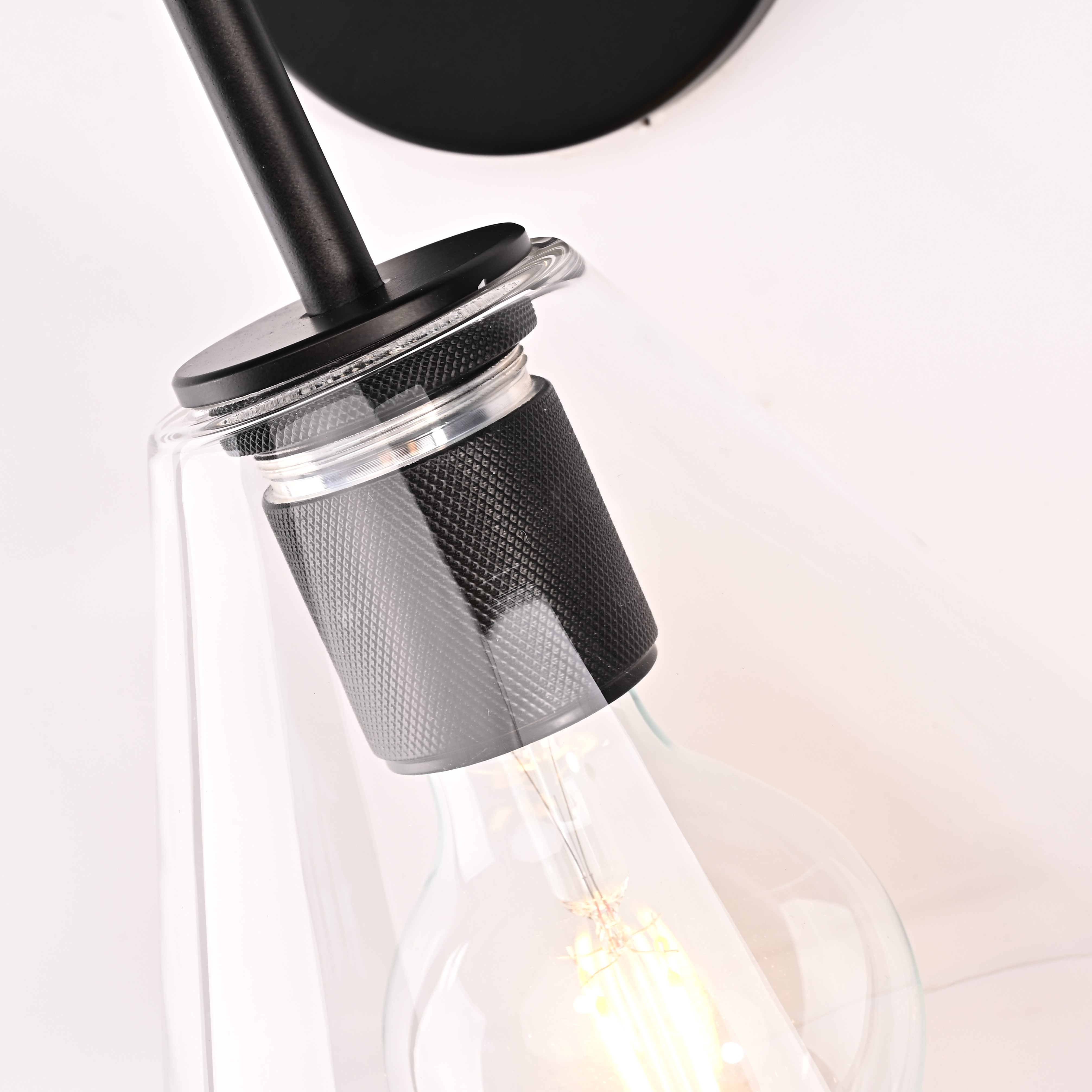 Бра RH Utilitaire Funnel Shade Single Sconce Black 123269-22