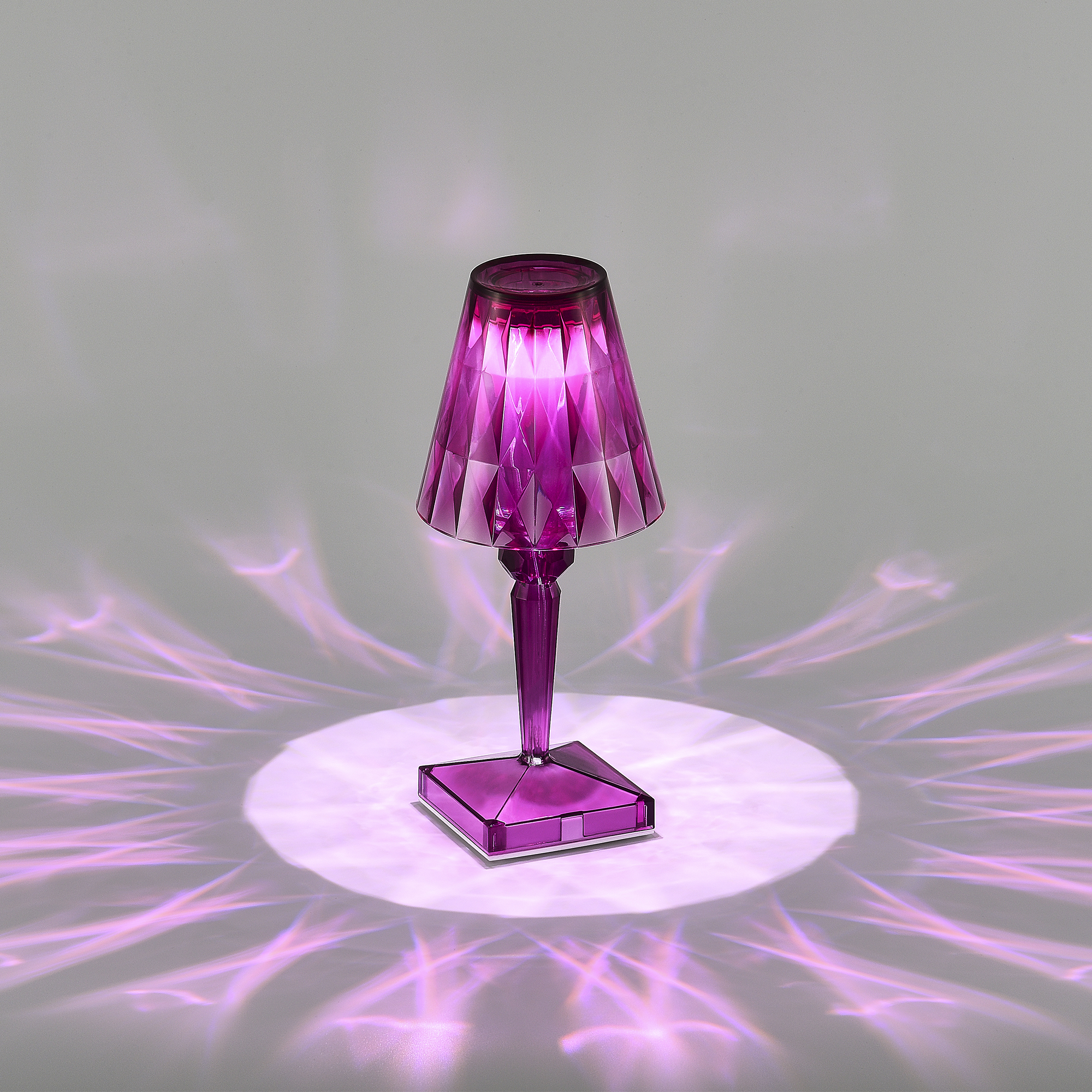 SL1010.704.01 Прикроватная лампа ST-Luce Фиолетовый/Фиолетовый LED 1*2W 3000K - 6000K СПАРКЛ