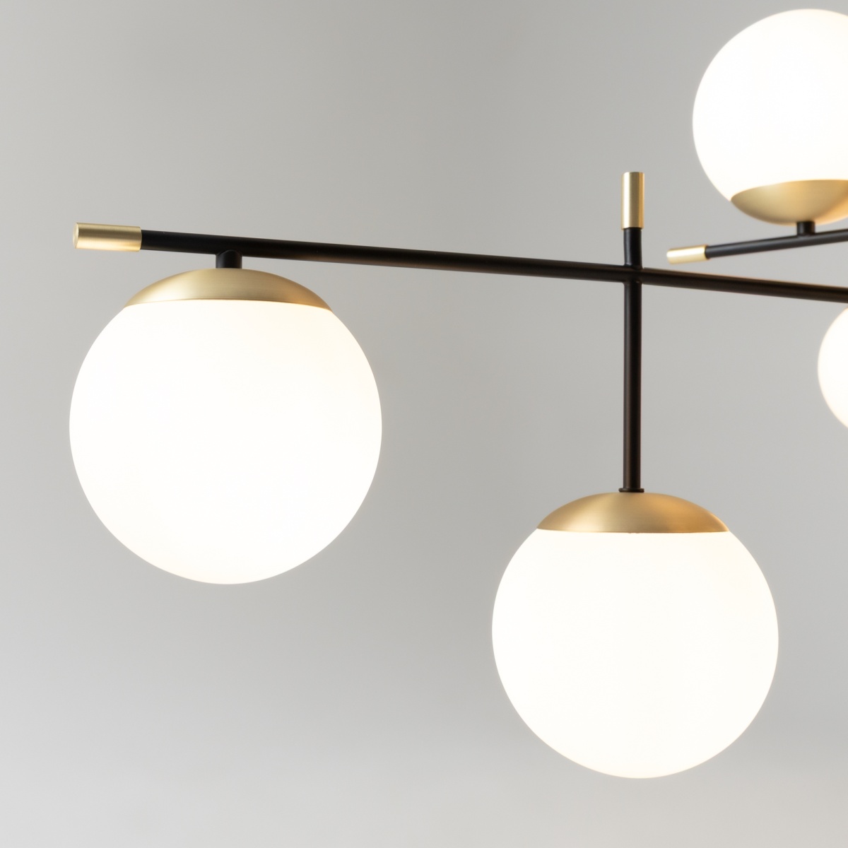 card-img