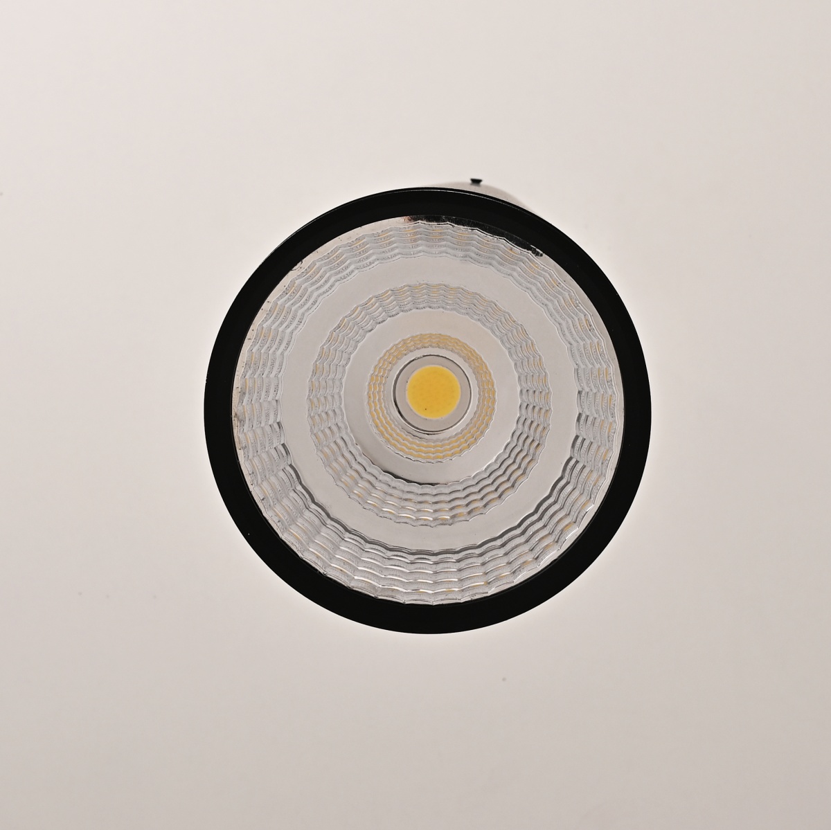 card-img