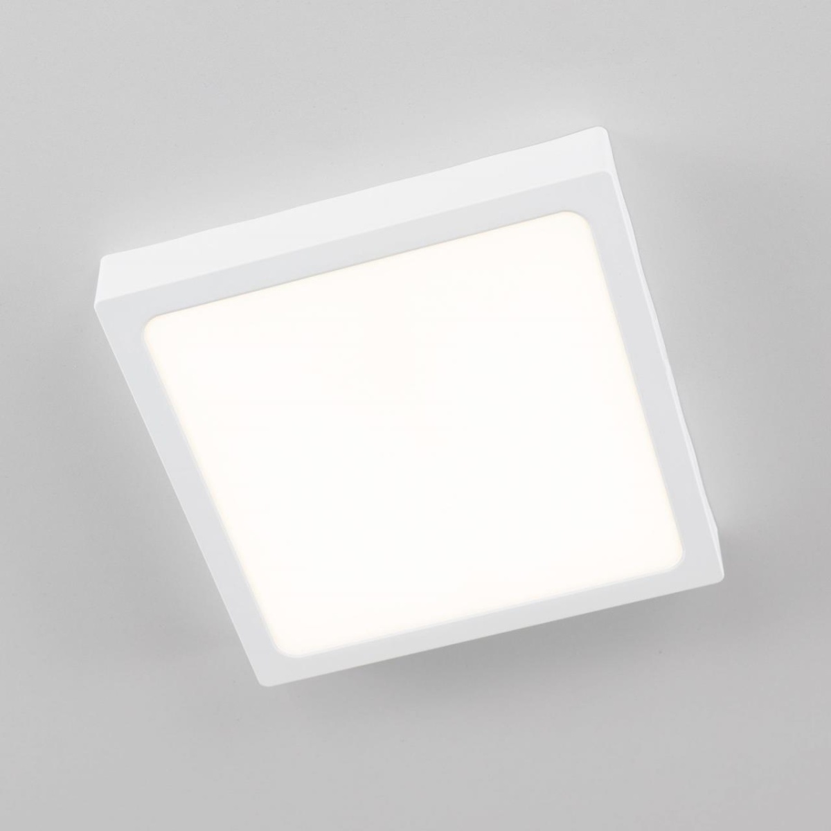 card-img