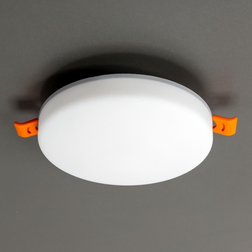 CLD5315W Вега Св-к Встр. 15W*3000K