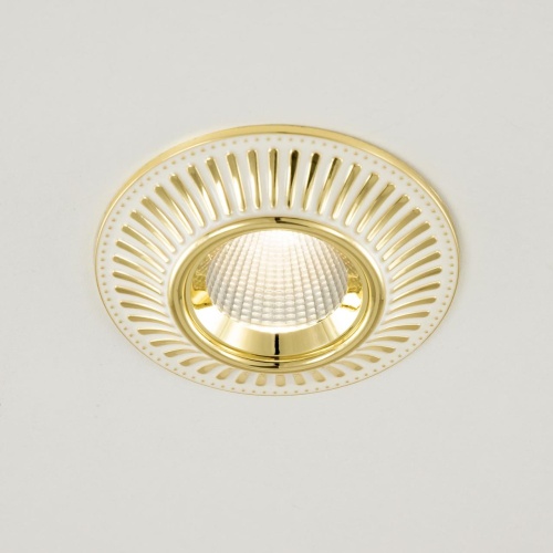 CLD042NW2 Дзета Белый+Золото  Св-к Встр. 7W*3500K