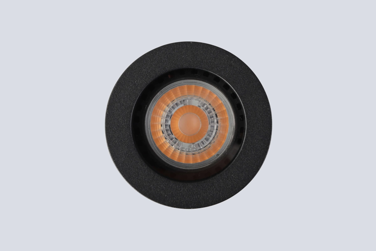 card-img