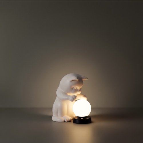 Настольный светильник Freya FR5607TL-01W