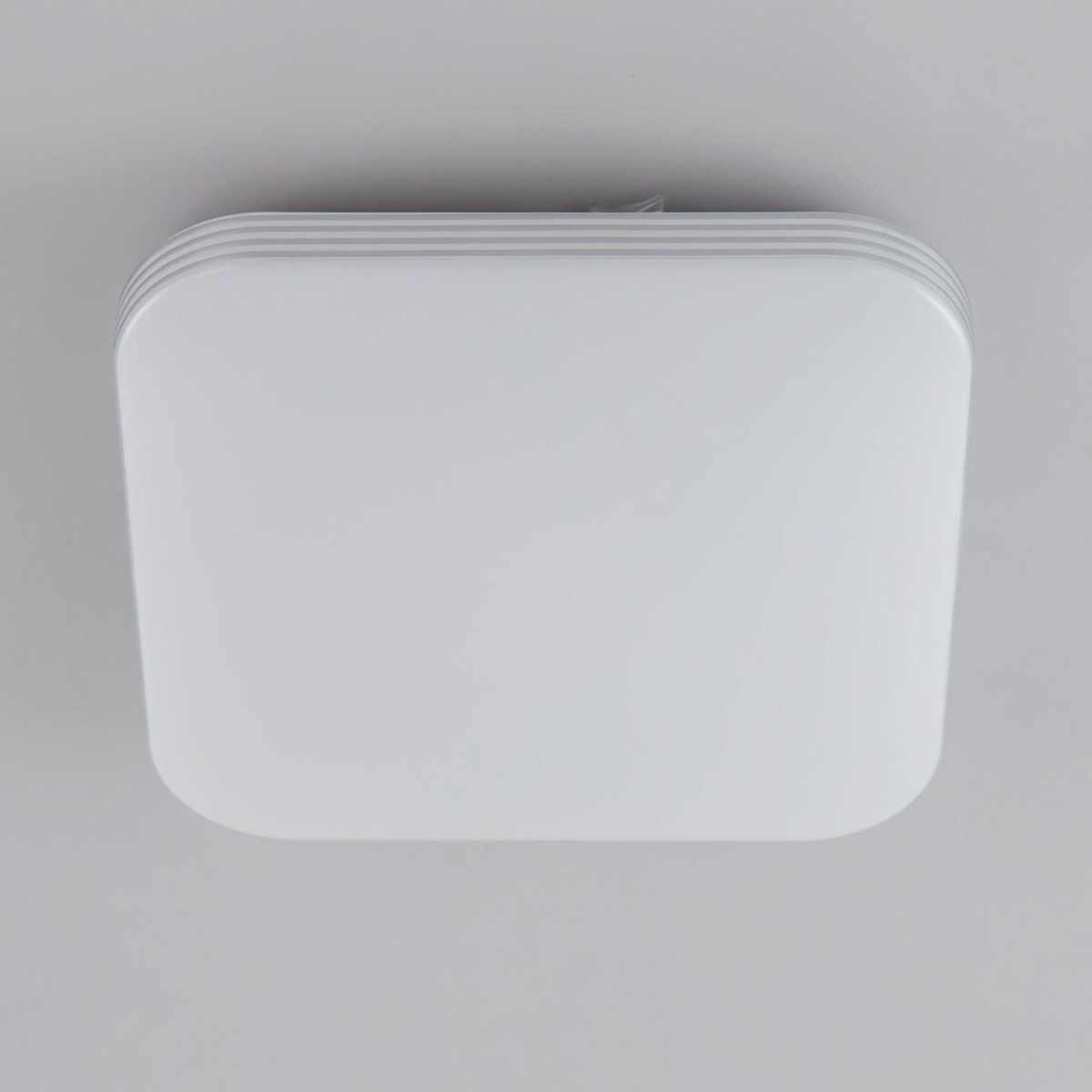 card-img