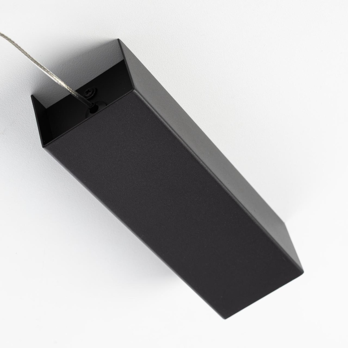 card-img