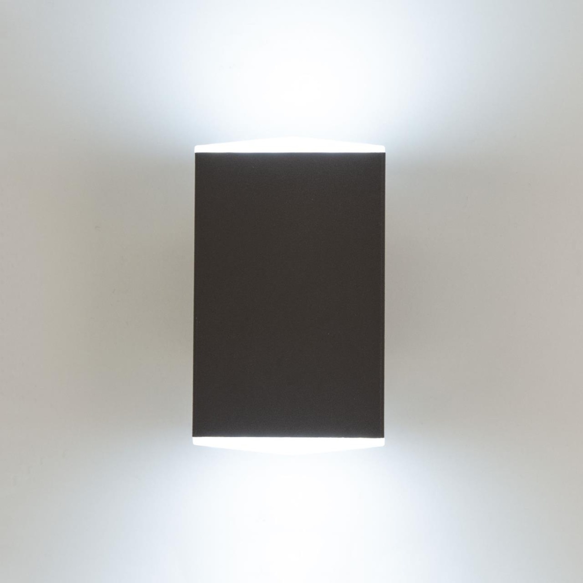 card-img