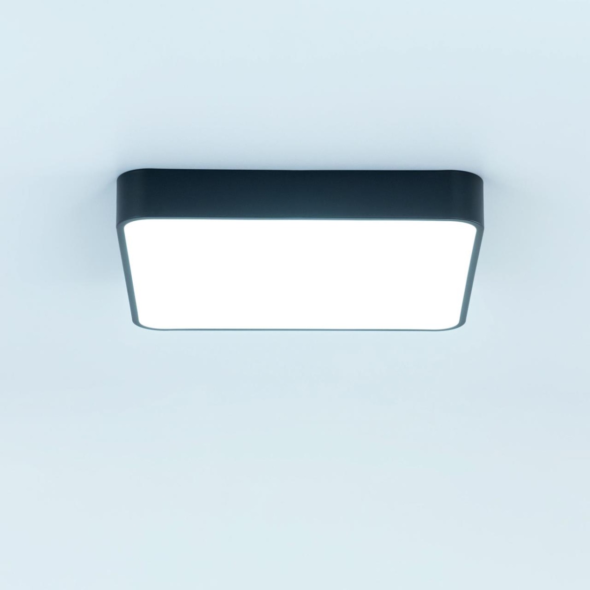 card-img