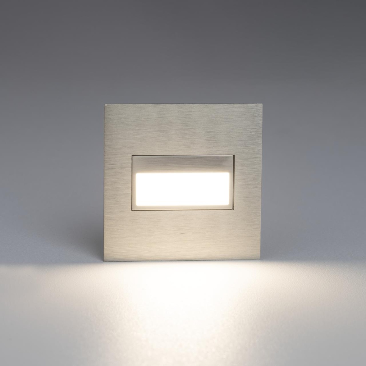 card-img