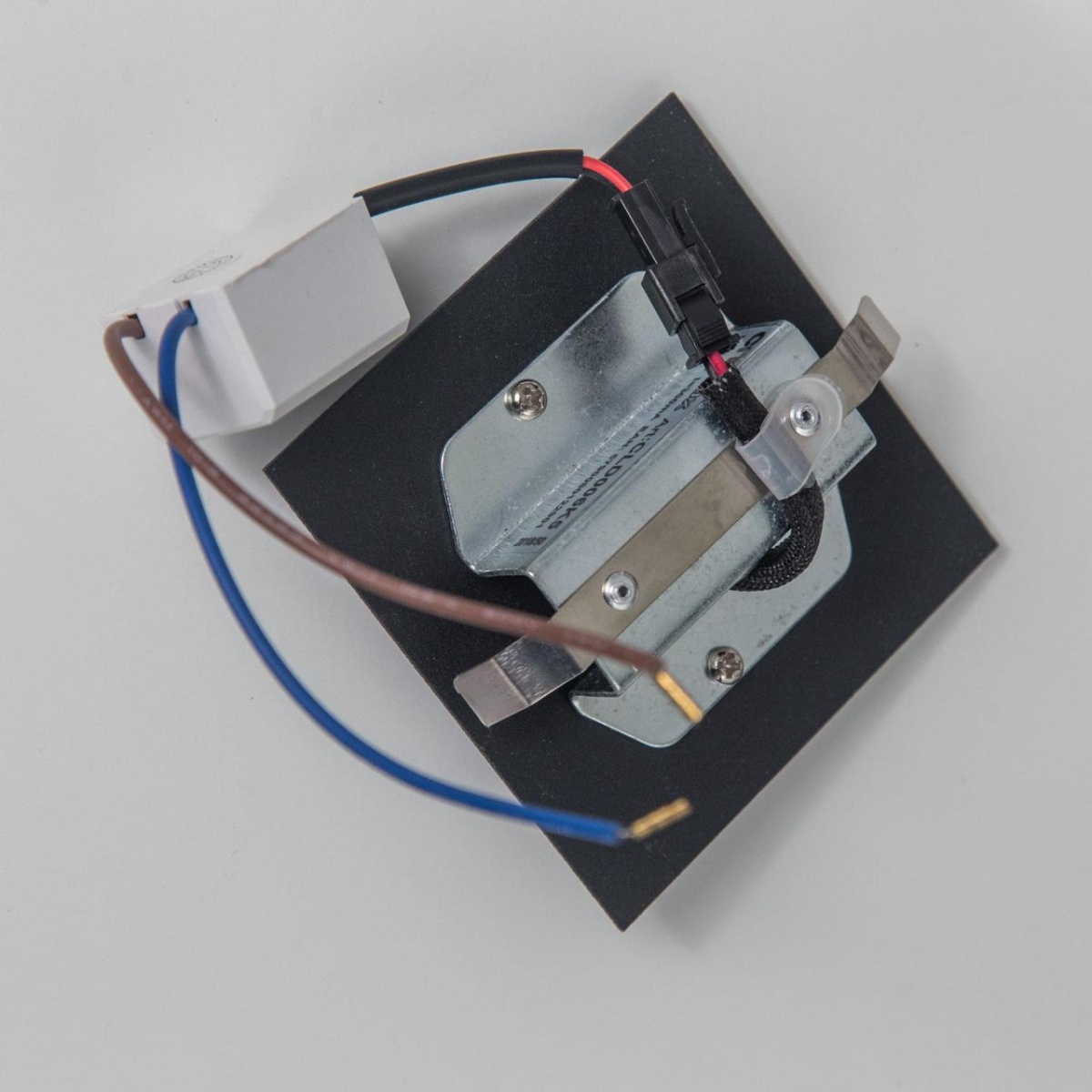 card-img