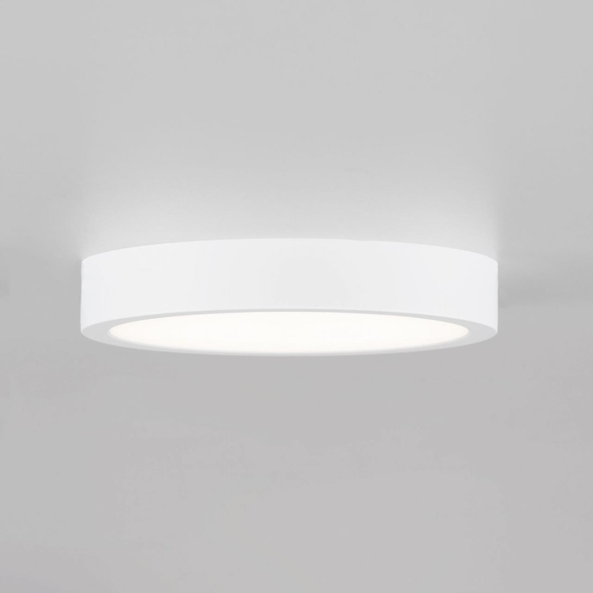 card-img