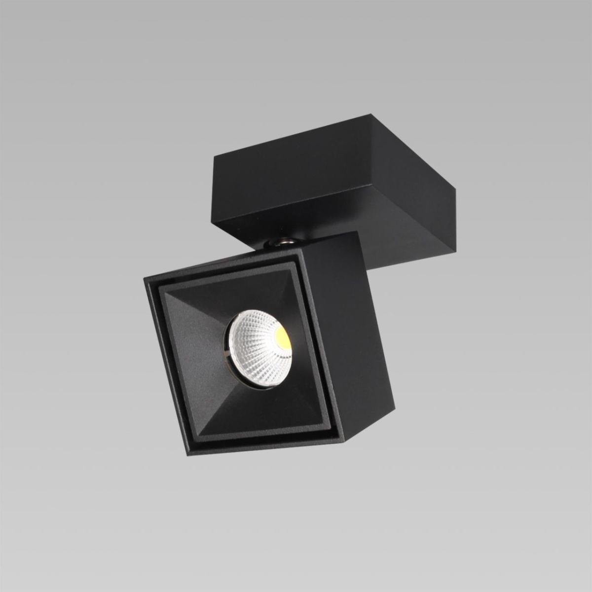 card-img