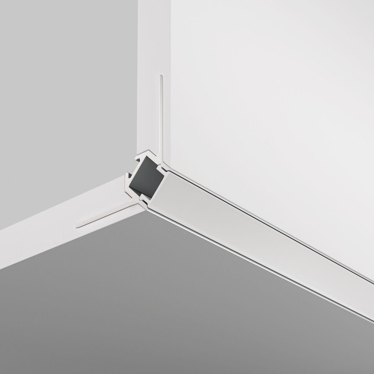 card-img