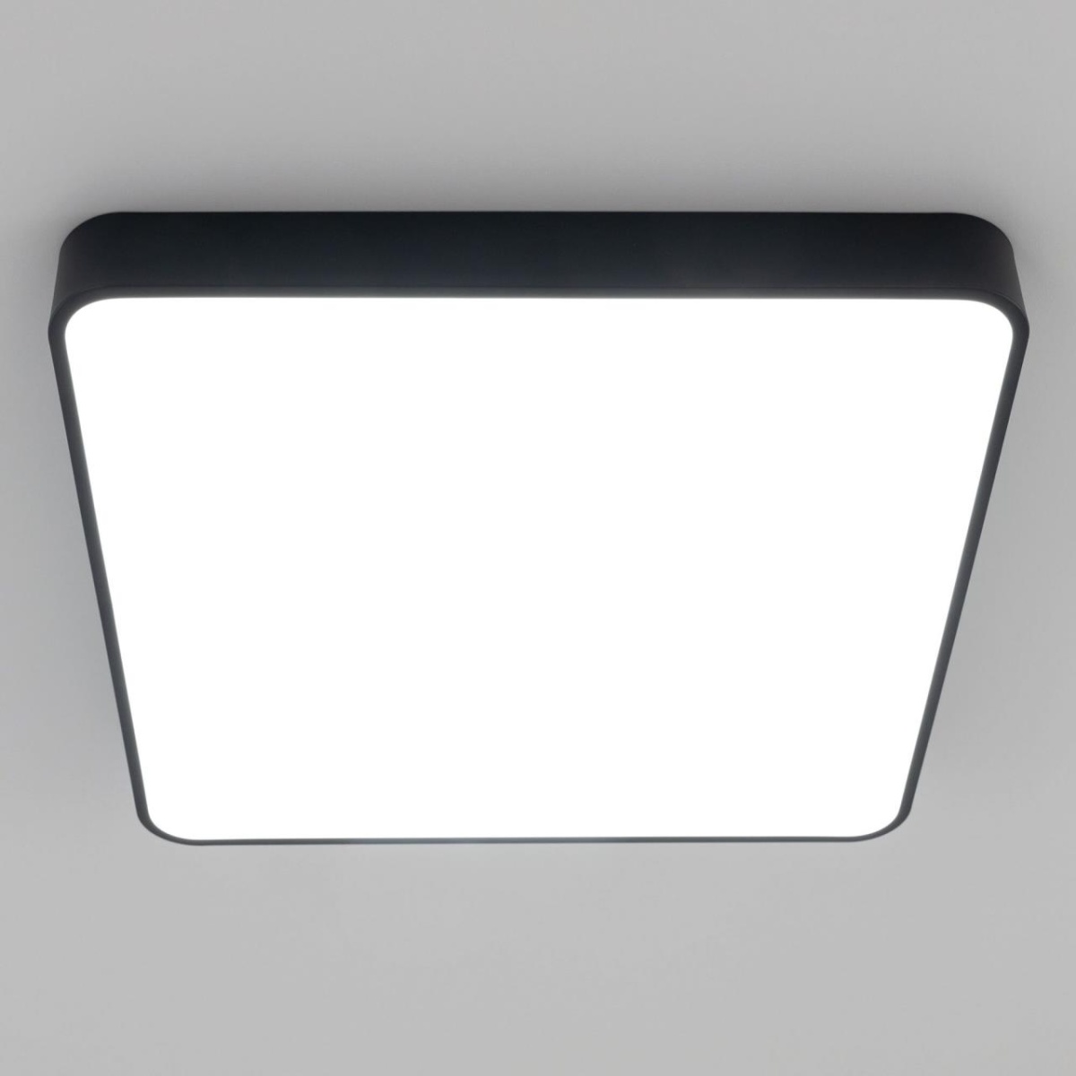 card-img