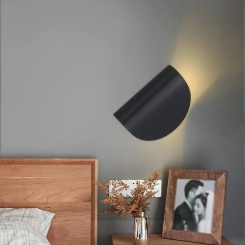 Настенный светильник ORNES Black 243423-26