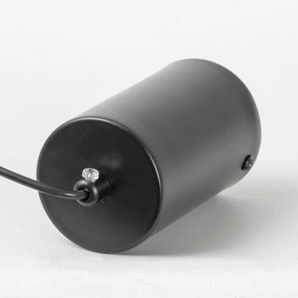card-img