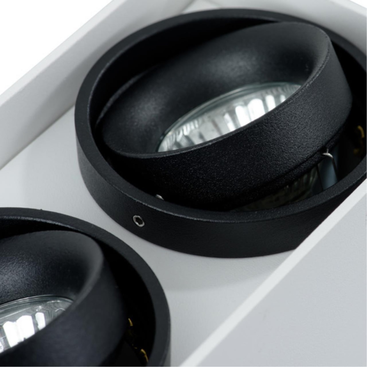 card-img