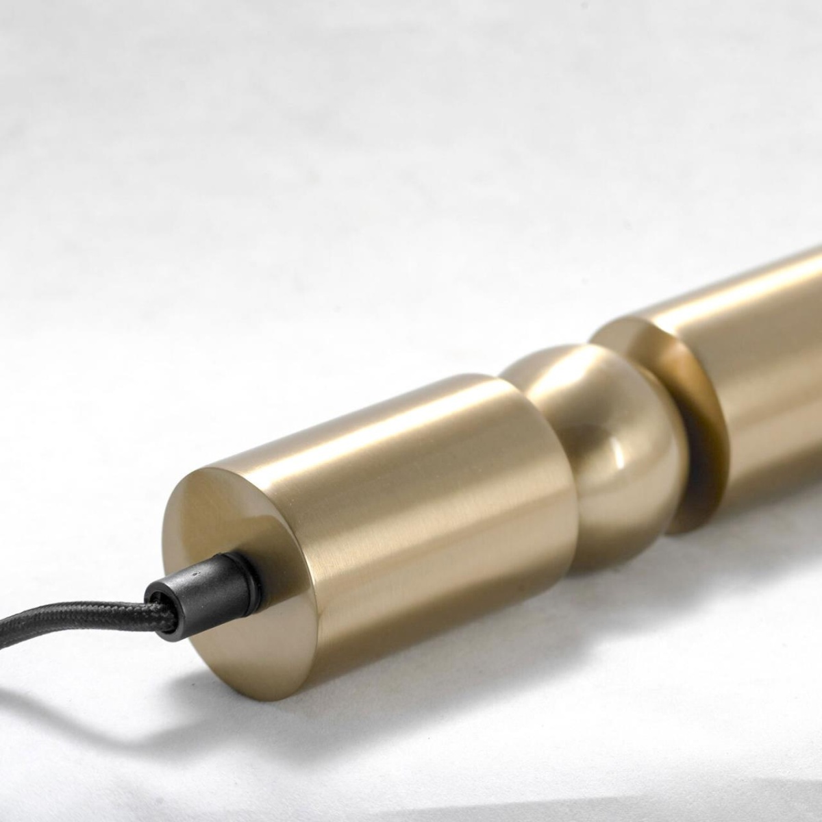 card-img
