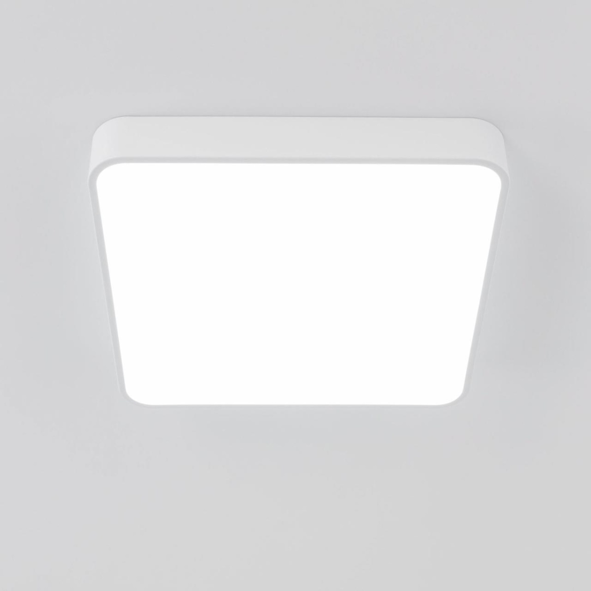 card-img