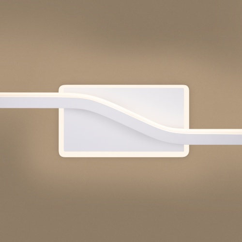 Настенный светильник (бра) Freya FR6125WL-L19W