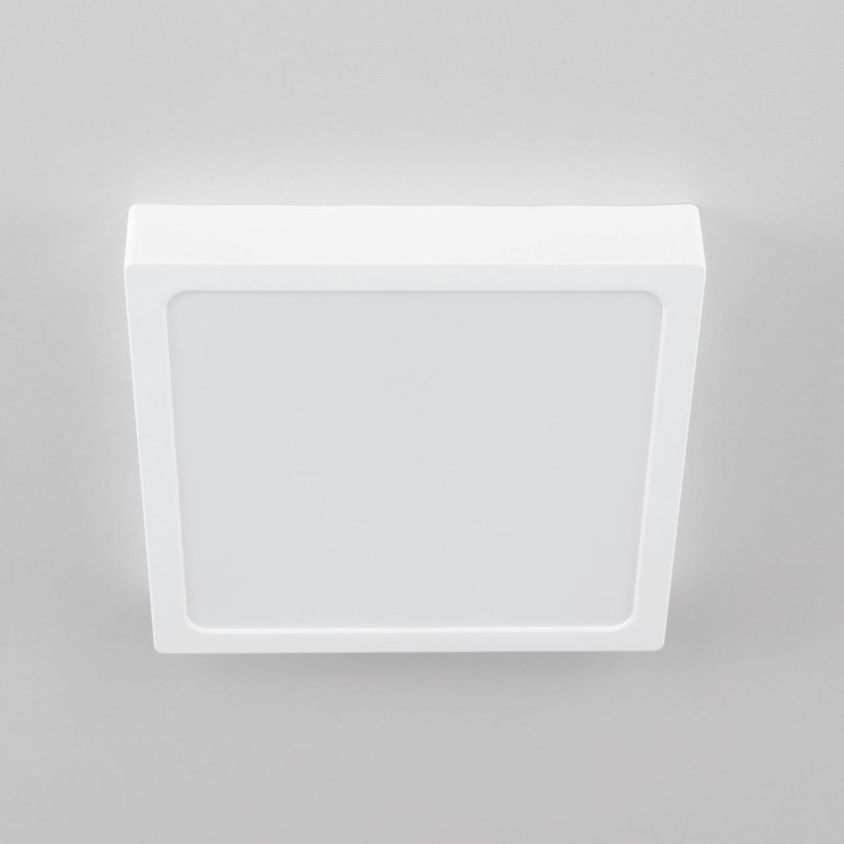 card-img