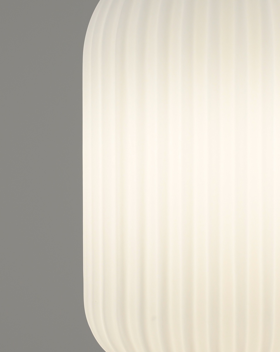 card-img