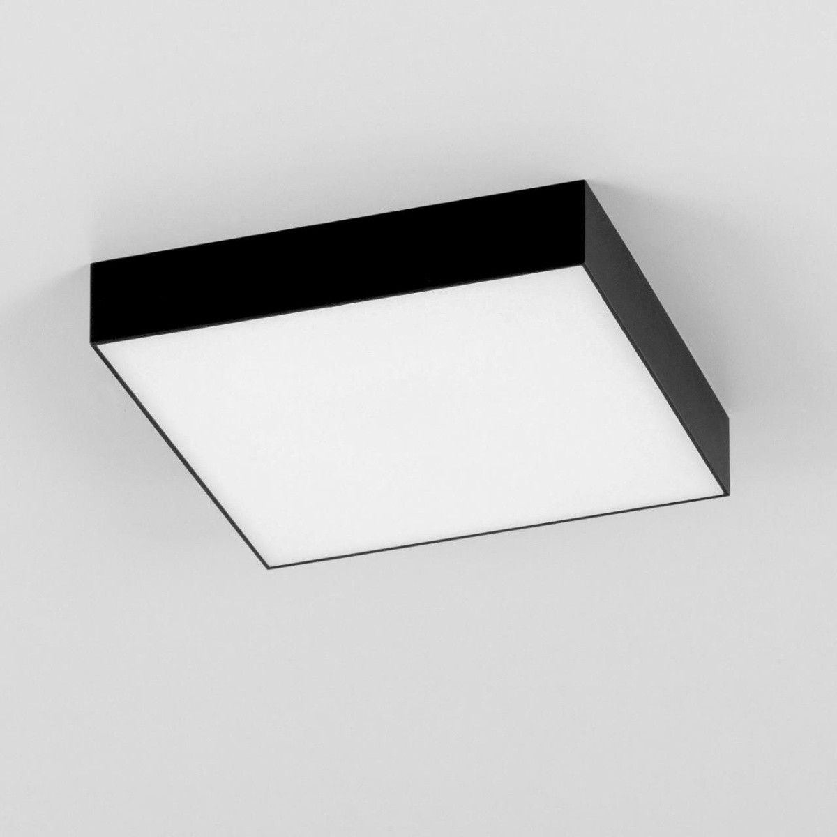 card-img