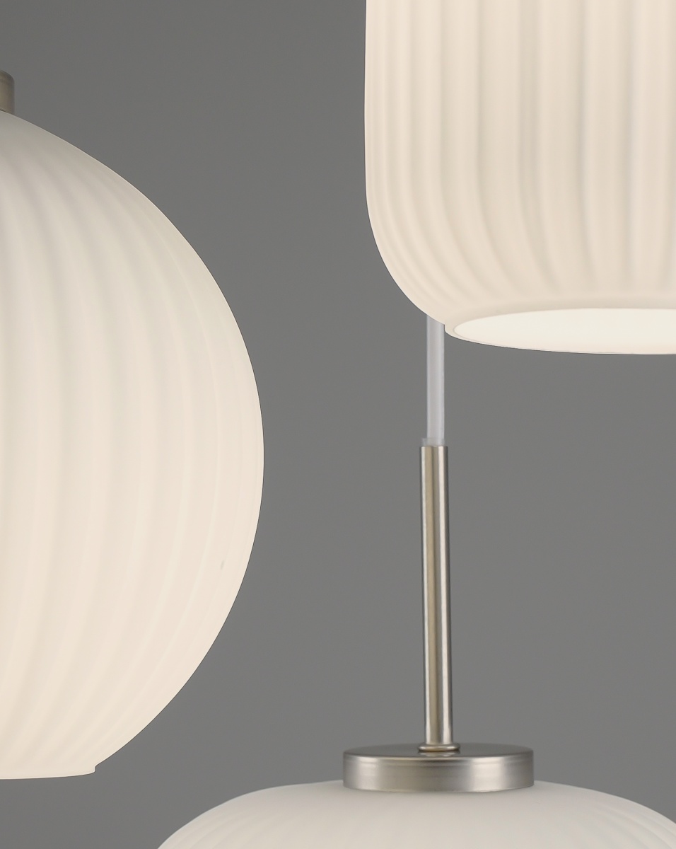 card-img