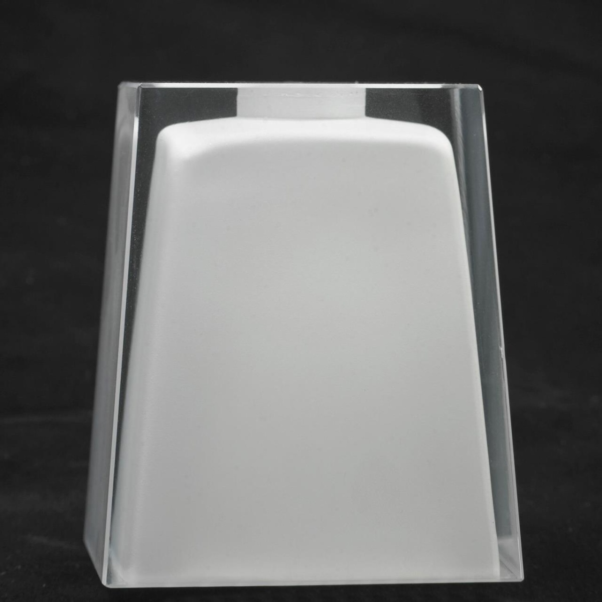 card-img
