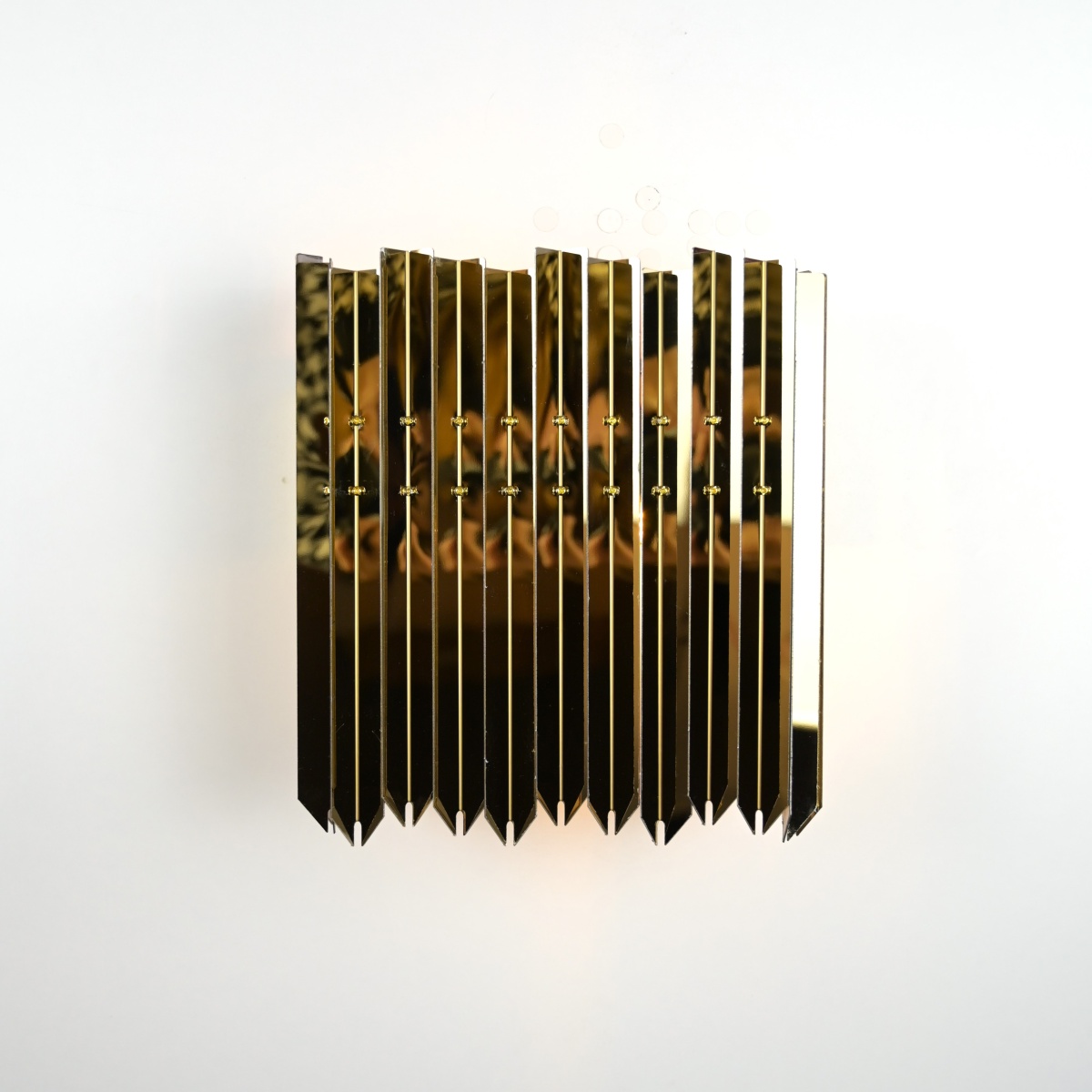 card-img