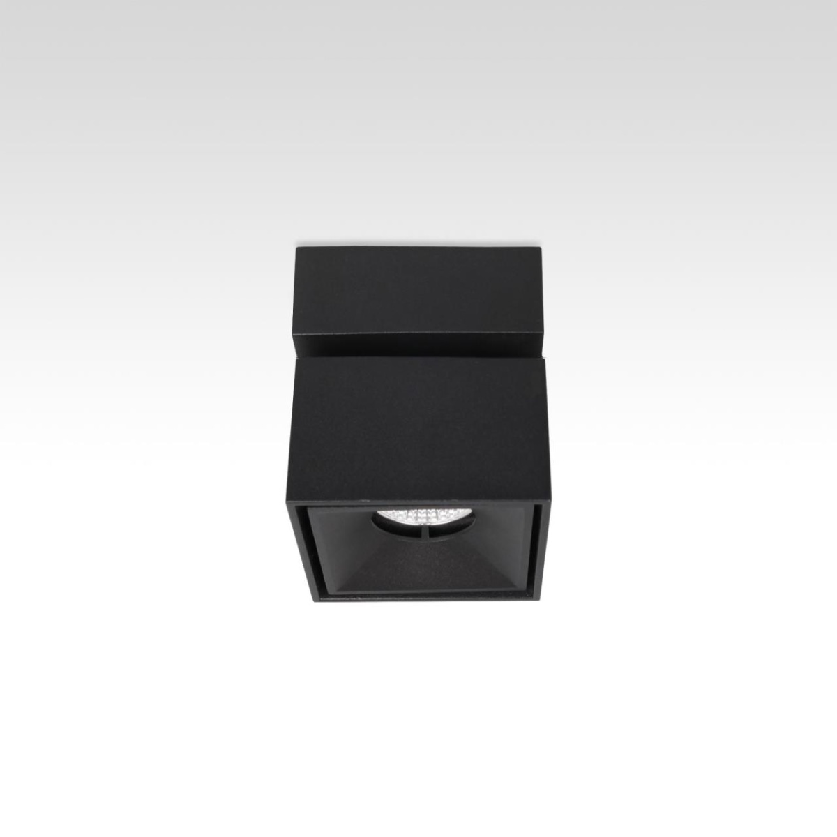 card-img