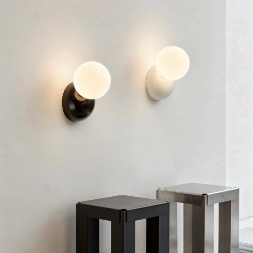 Настенный светильник Ball White 322682-23