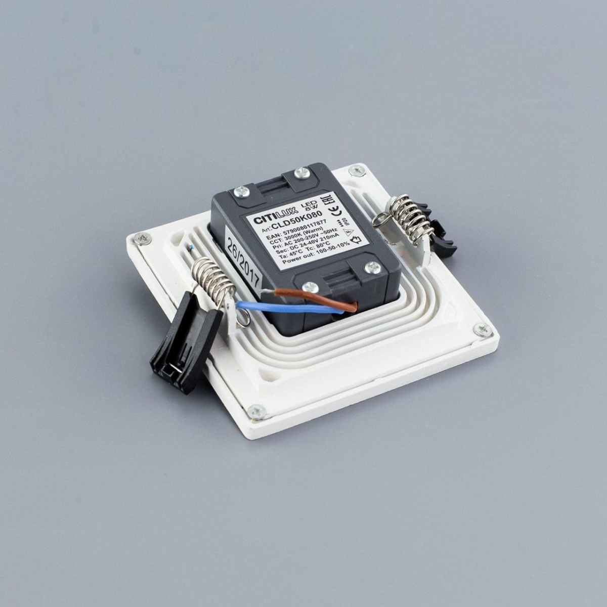 card-img