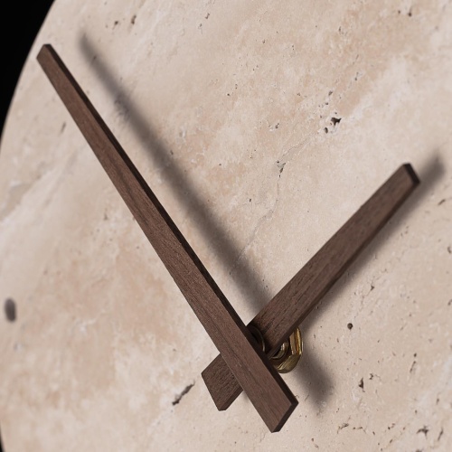 CL246015 MARES Св-к Настенный с часами