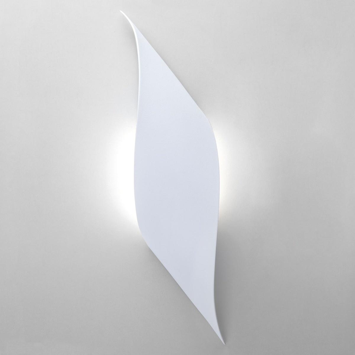 card-img