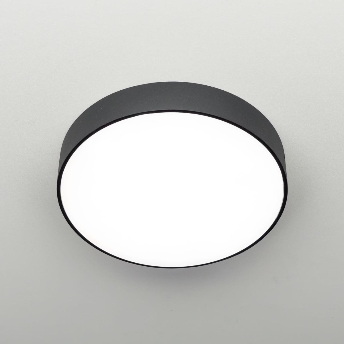 card-img