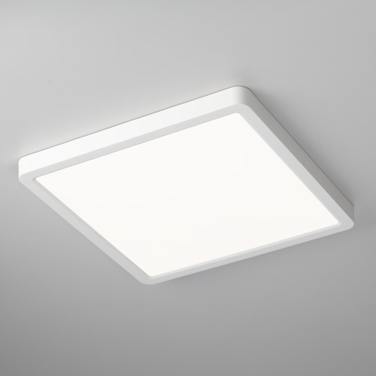 card-img