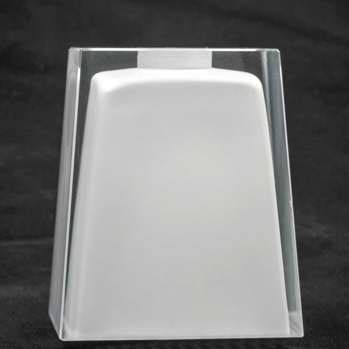 card-img